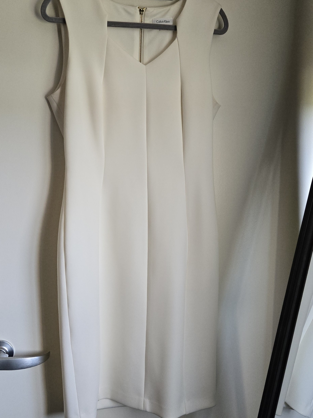 Calvin Klein Cream Sleeveless Midi Sheath Dress